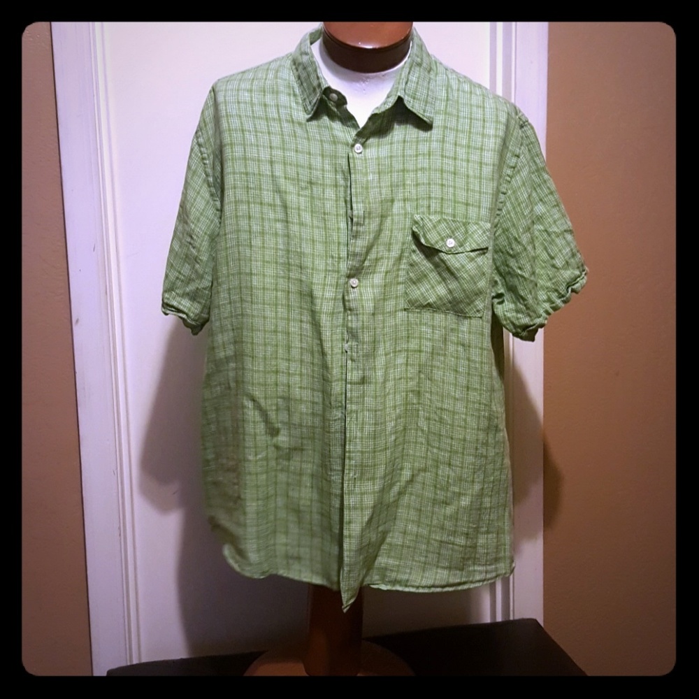 Green Perry Ellis button down shirt